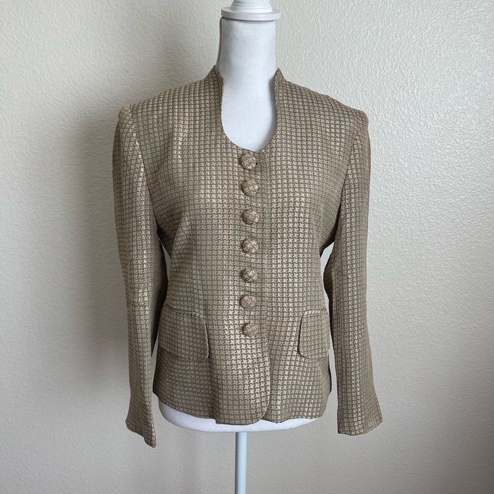 Christian Dior Blazer buttons no collar houndstooth pattern greenish pockets
